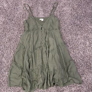 Cute button up spaghetti strapped dress, size small